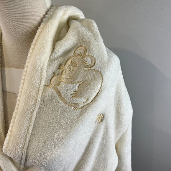 MAKE + MODEL Cream Mouse Graphic Hooded Robe‎ (M) - Picture 3 of 8